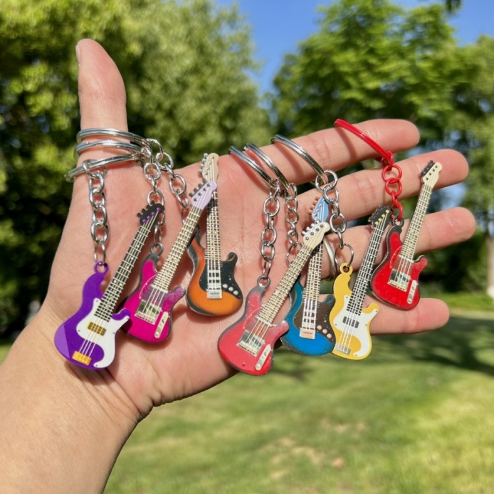 Key Chain Hip Hop Guitar Key C - Musical Instrument All ulasan dan harga